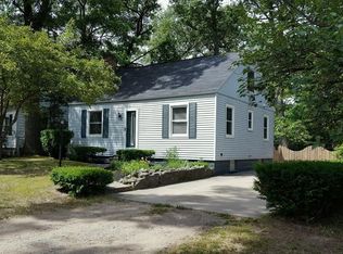 1475 Carlton St, Muskegon, MI 49442