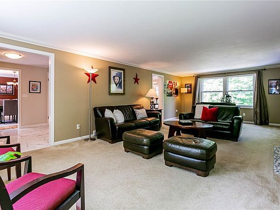 2nd image of 4757 Limberlost Ln