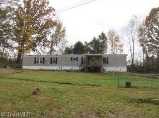 268 Georgies Pl, Lexington, NC 27295