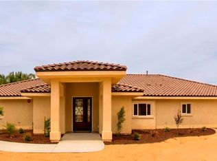 14202 Meadowlands Dr, Riverside, CA 92503