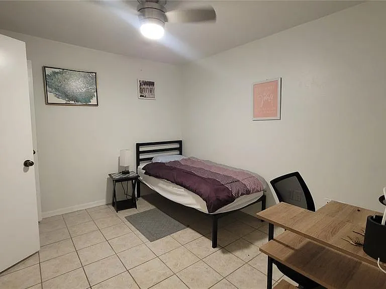 4000 SW 23rd St #6-303 — Photo 7