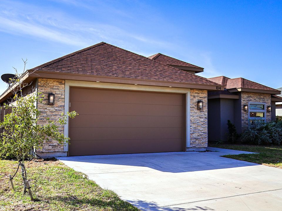 1st image of 104 Condor Dr