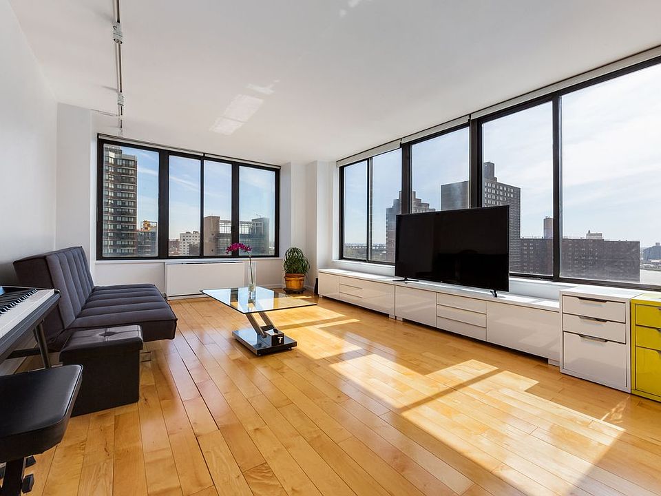 1st image of 300 E 93rd St APT 22E