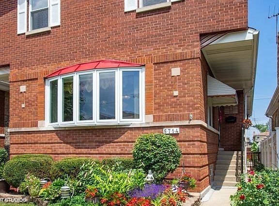 2nd image of 5714 W Pensacola Ave