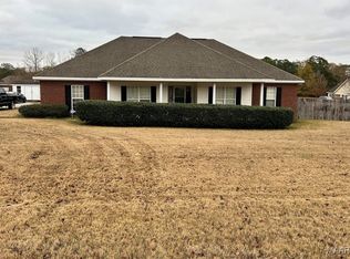 79 Meadowlane Ct, Wetumpka, AL 36092