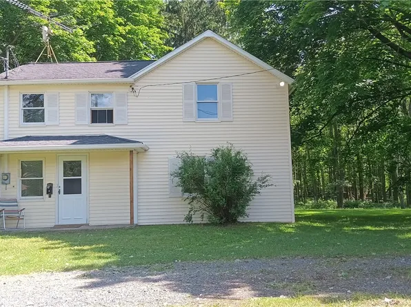 91 W Wright Ave, Waterloo, NY 13165