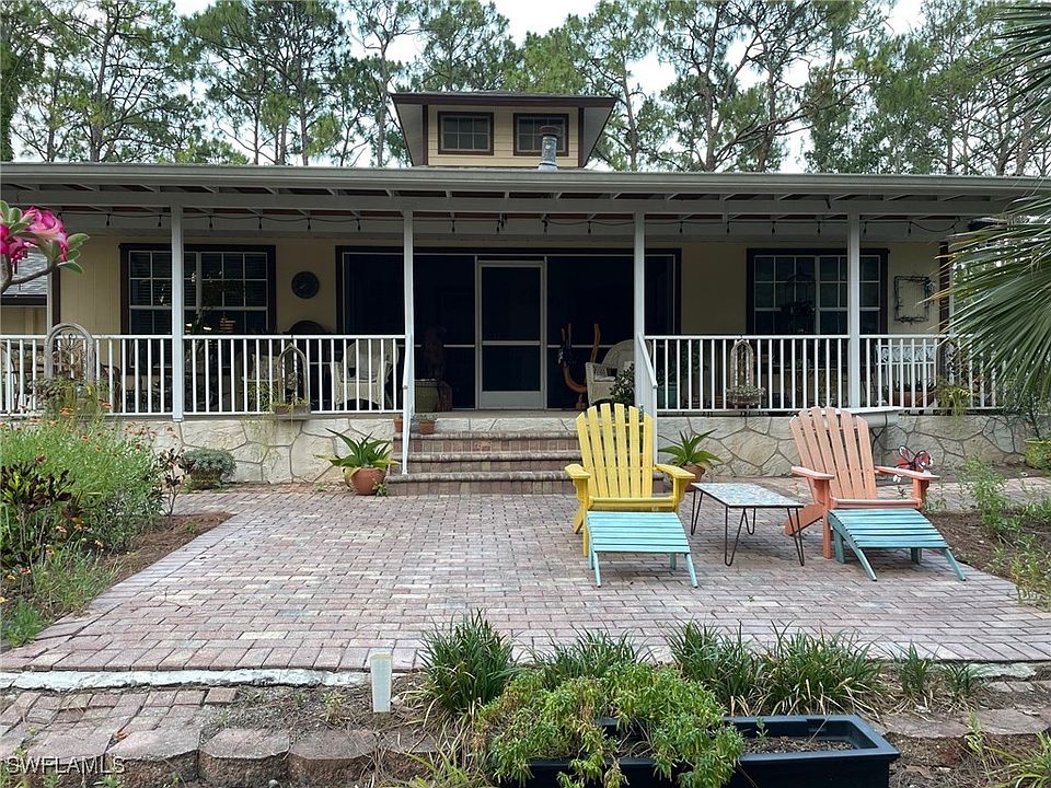 2nd image of 24608 Rodas Dr