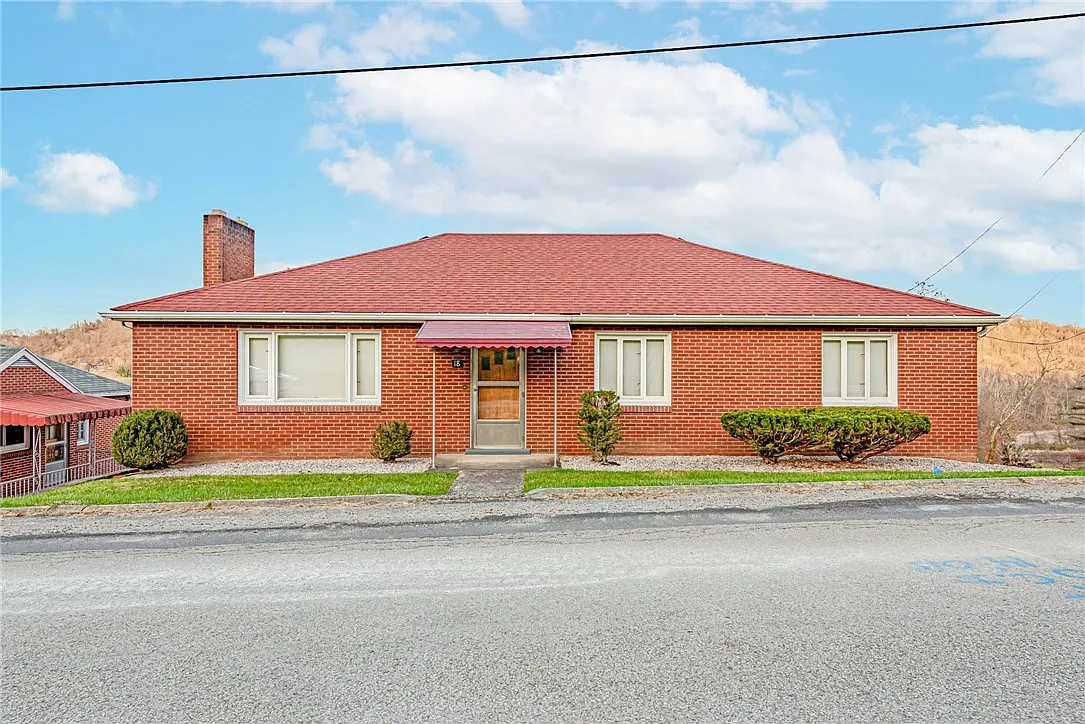 18 Mannina Ave photo 1