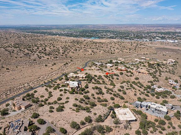 3rd image of 11 Sky Mountain Rd