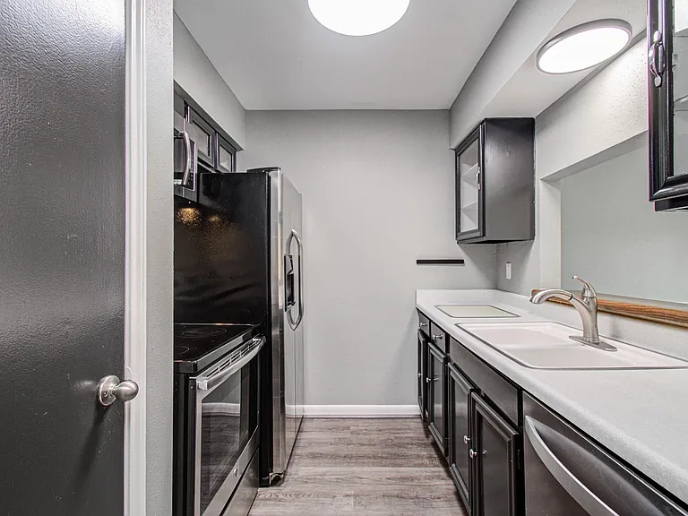 1713 Huldy St #3 — Photo 7