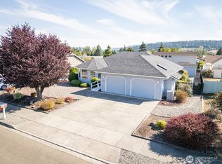 921 E Willow Street, Sequim, WA 98382