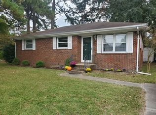 405 Yorkshire Rd, Portsmouth, VA 23701