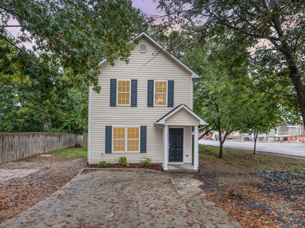 310 Peachtree Pl, Durham, NC 27701