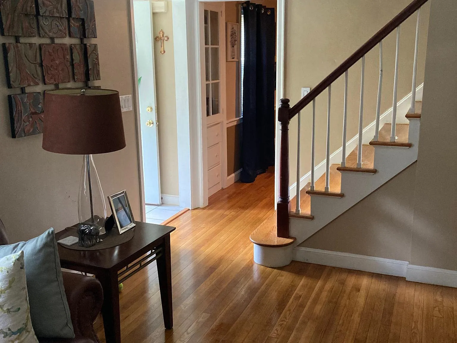 3 bed, 1240 sqft, $2,900 — Photo 2
