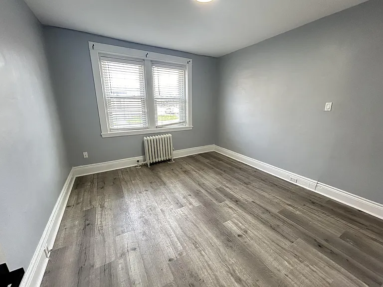 831 Main St — Photo 6