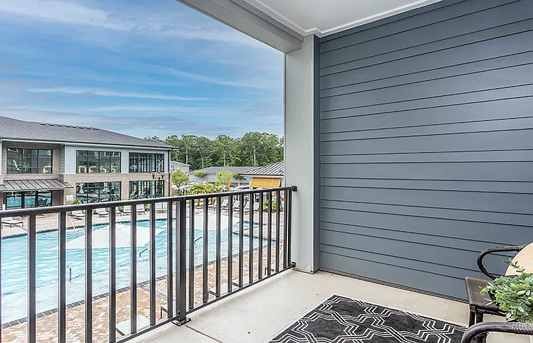 Aviation Crossing Apartments — Photo 24
