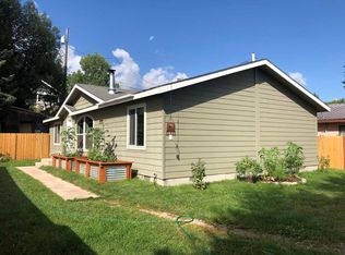 203 S Idaho St, Cascade, ID 83611
