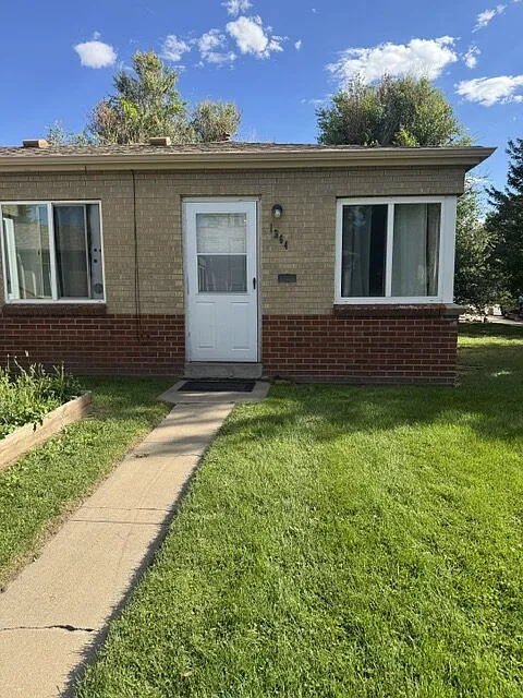 1 bed, 1.0 bath, 575 sqft, $1,400 — Photo 1