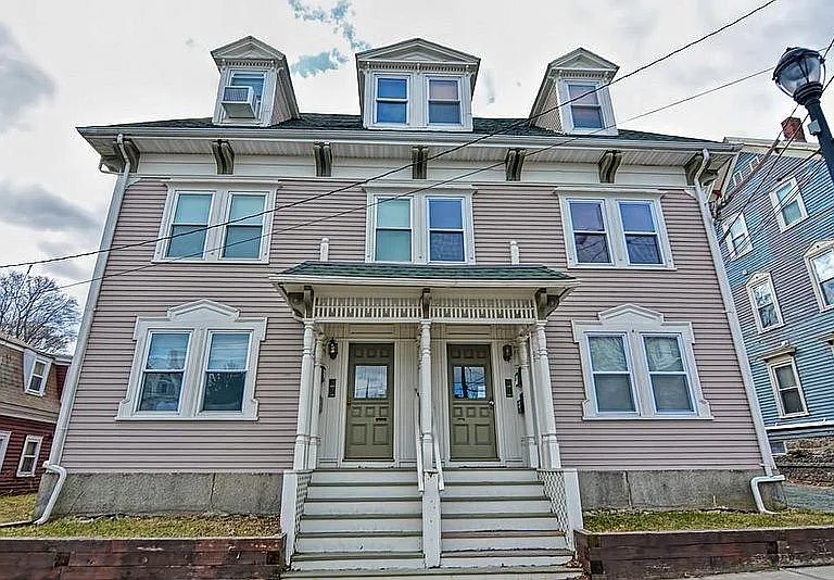 141 North St — Photo 2