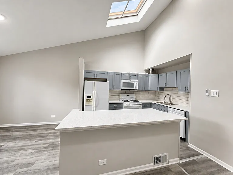 56 Century Dr — Photo 9