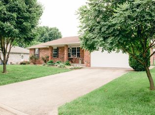 2324 W College Dr, Bolivar, MO 65613