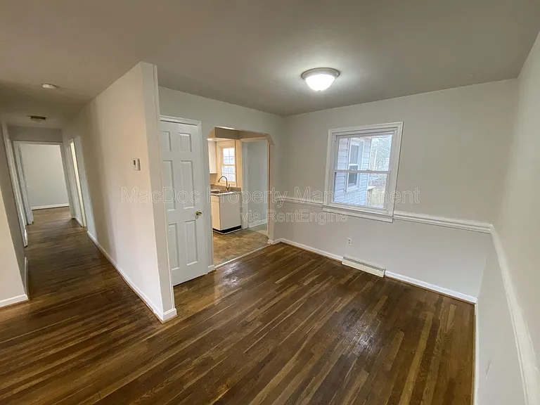 11308 Gordon Rd — Photo 5