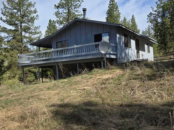117 Squirrel Rd, Tonasket, WA 98855