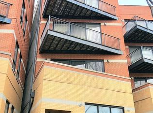 4002 S Western Ave Suite 4, Chicago, IL