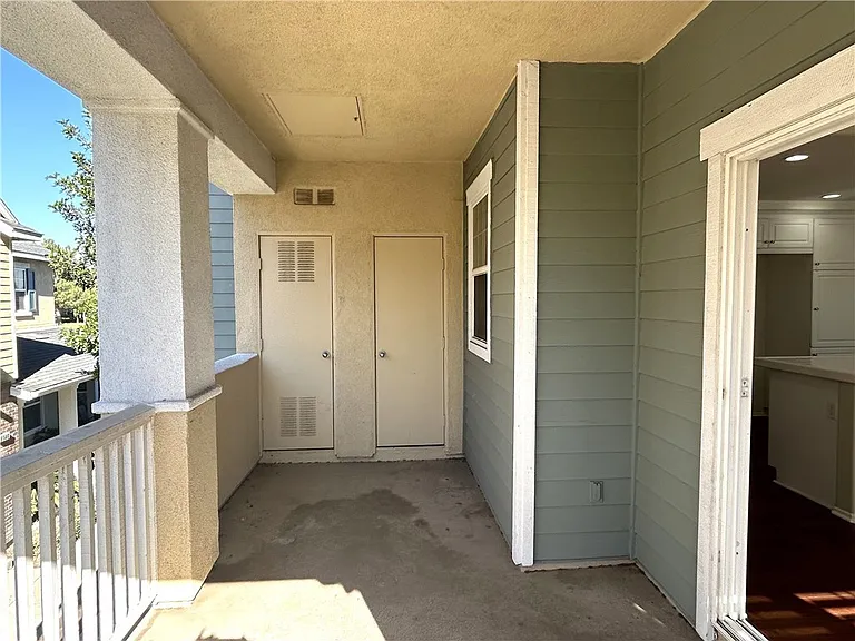 8152 Parkside St #8152 — Photo 7