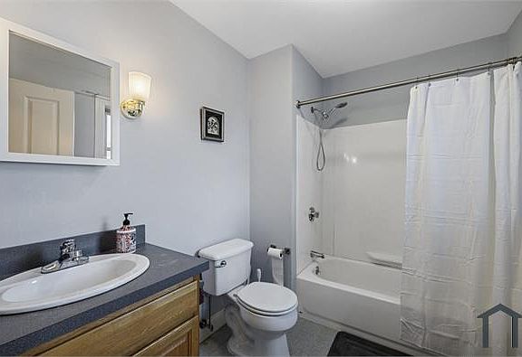 2nd image of 1709 E Idell St #1