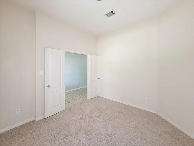 3735 Tidalwood Dr — Photo 9