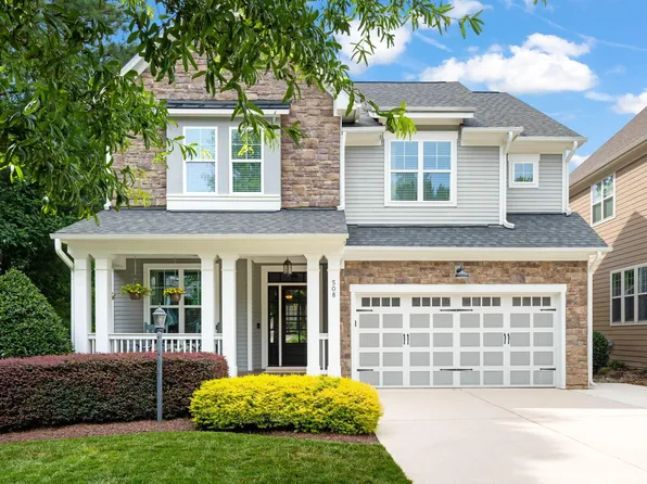 508 Morning Oaks Dr, Holly Springs, NC 27540