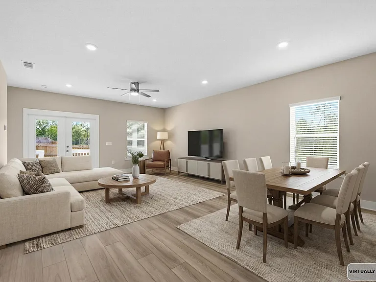 201 Lyla Ln — Photo 5