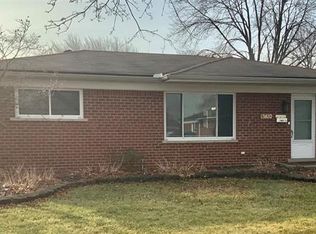 13420 Adams Dr, Warren, MI 48088