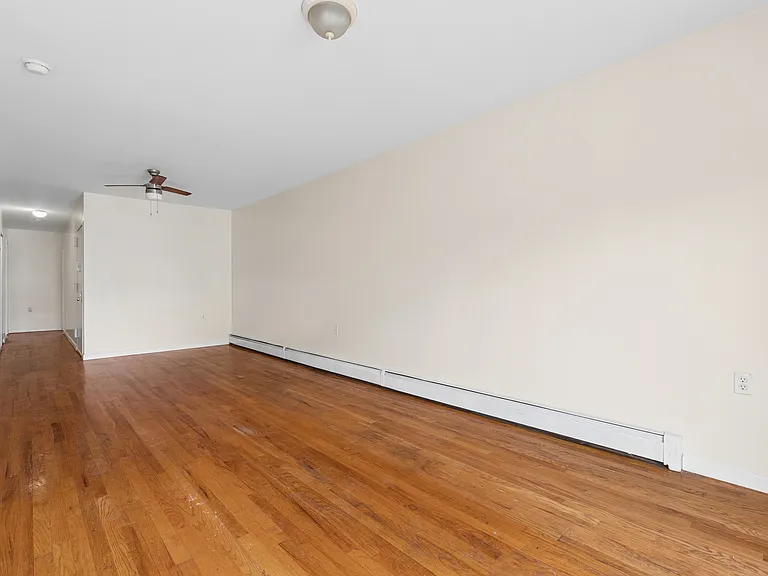735 E 229th St #2 — Photo 16