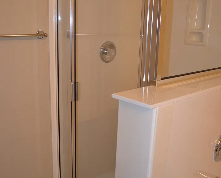 2611 Echo Dr — Photo 25