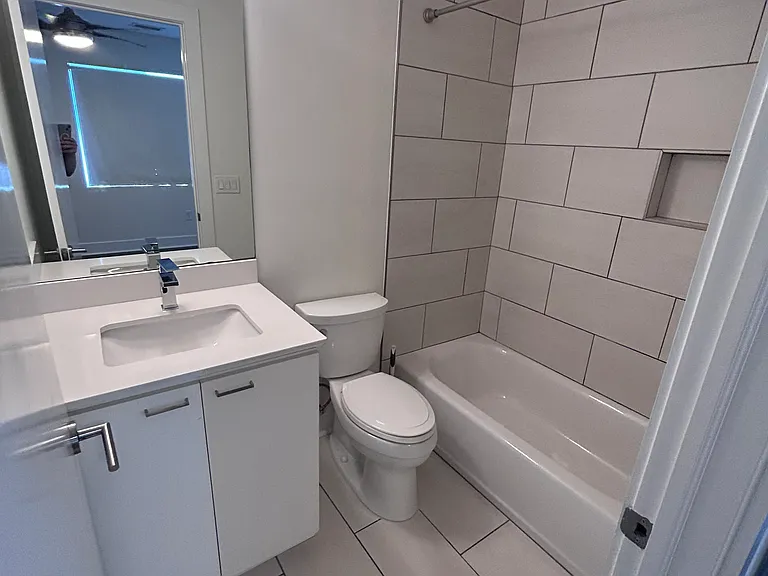 1145 Kirkwood Ave SE — Photo 10