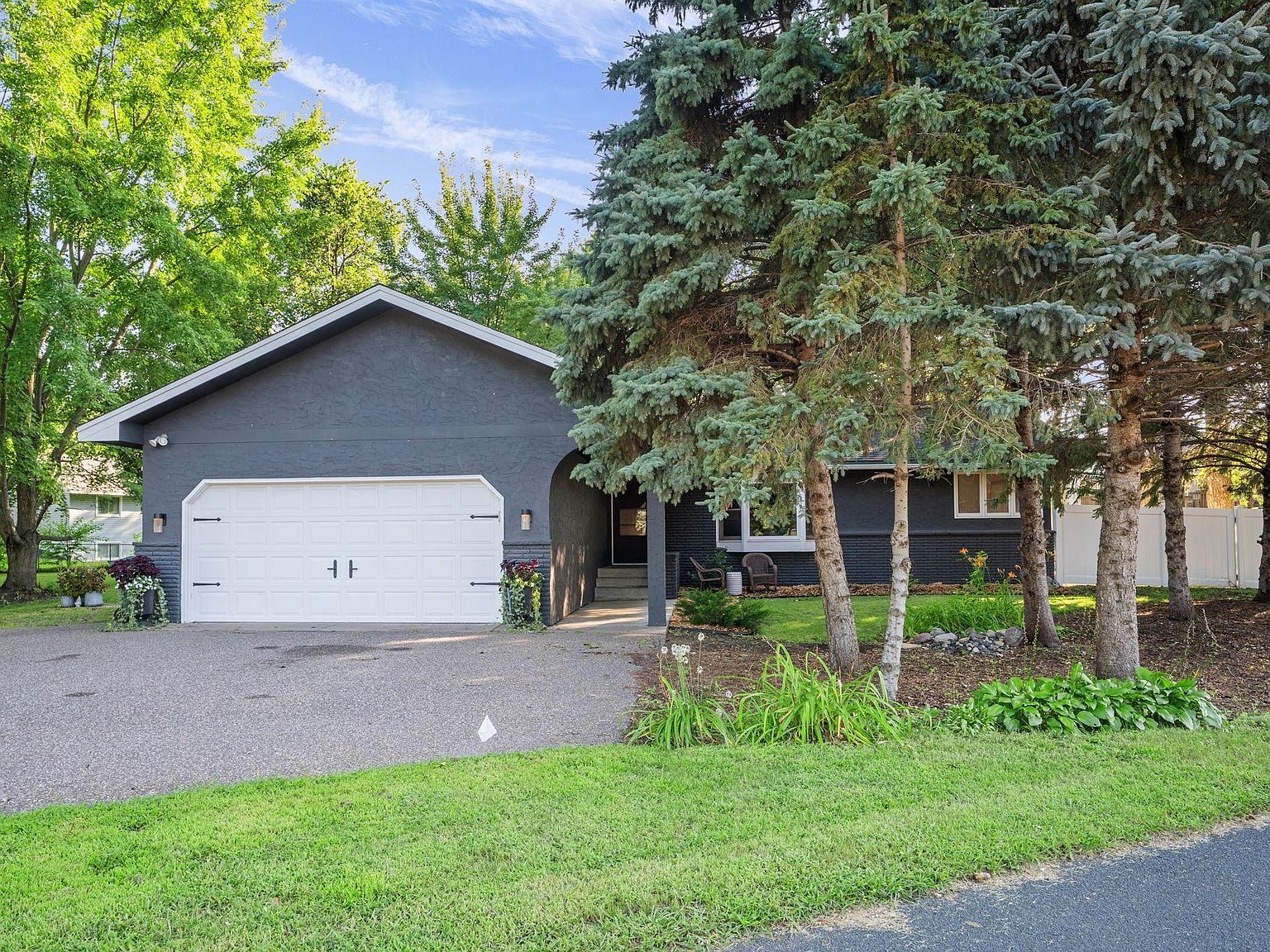 12487 93rd Ave N, Maple Grove, MN 55369 | Zillow