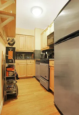 Rented by Bryan L Rozencwaig, LREB | media 10