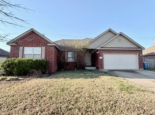 2903 Tanglewood Ave, Bentonville, AR 72713