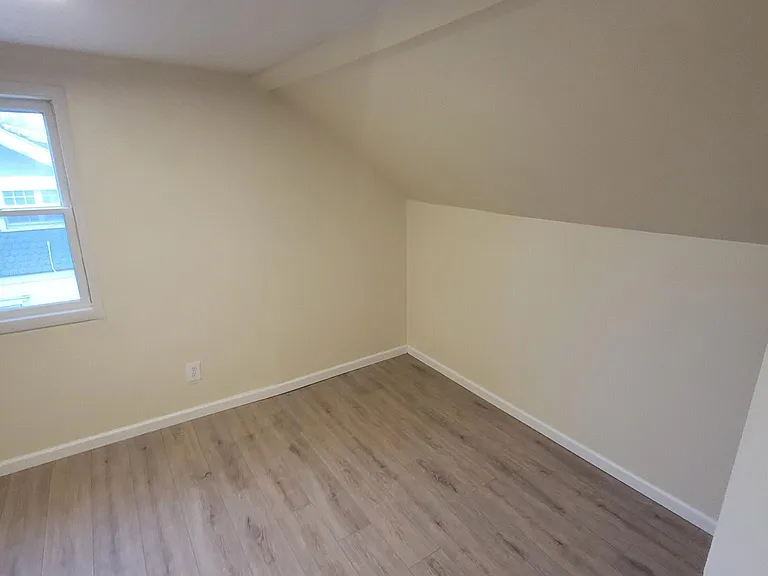 1047 N Coolidge Ave — Photo 39