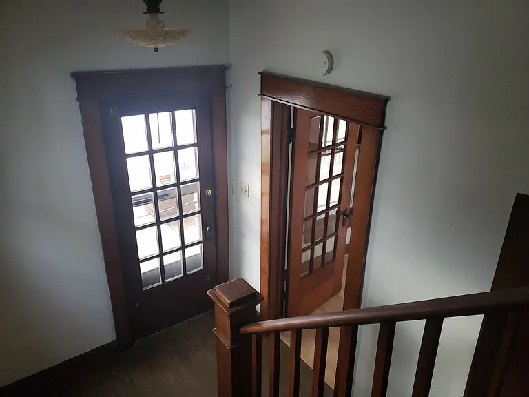 1005 S Walnut St — Photo 9