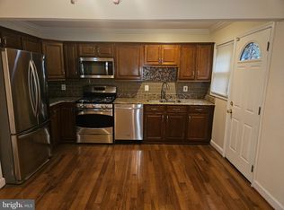 5102 Glassmanor Dr UNIT A, Oxon Hill, MD 20745
