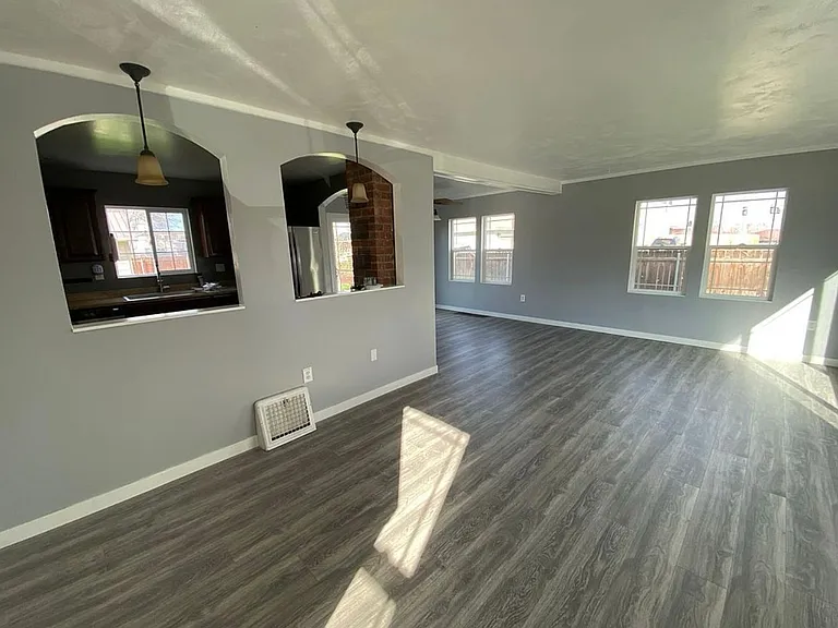 202 Falley St — Photo 10