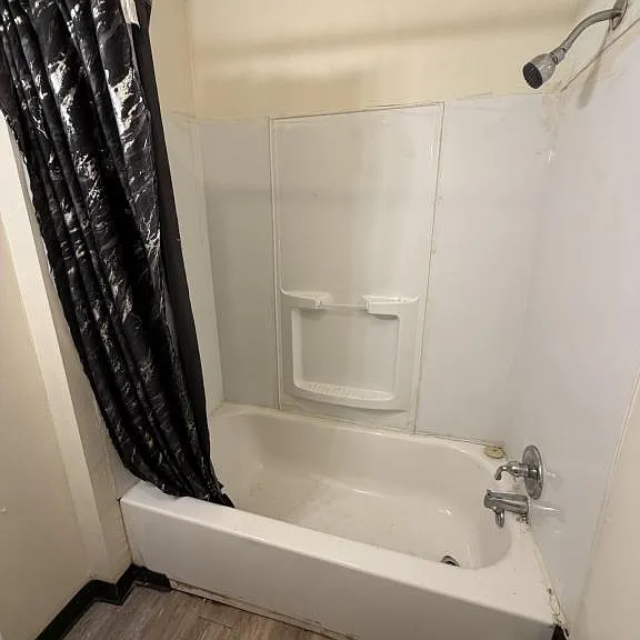 55 N Osborn Ave — Photo 10