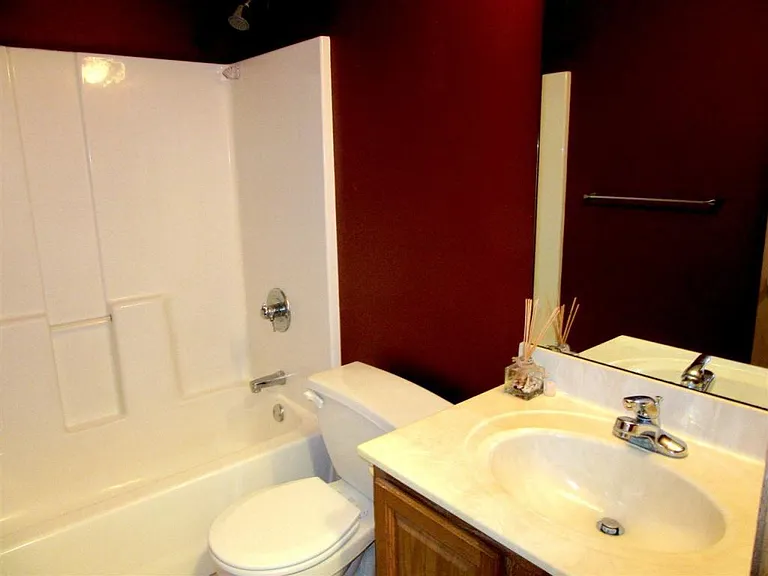 1312 Shining Armor Ln — Photo 11