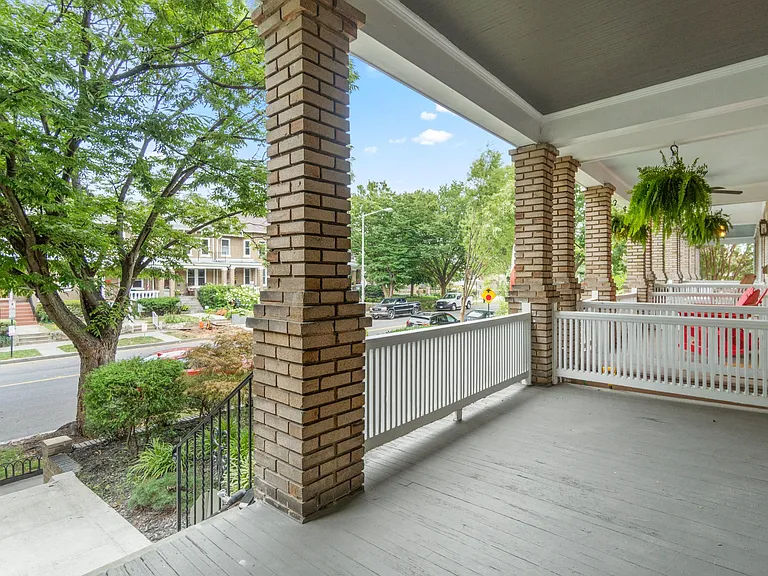 3806 Kansas Ave NW — Photo 2