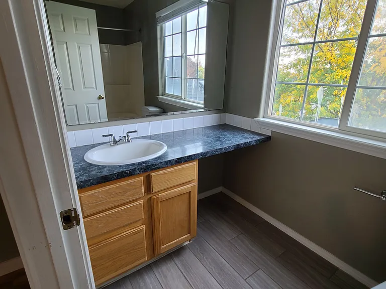 3404 E Rock Ct — Photo 3