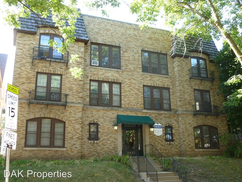 1st image of 2937 N Bartlett Ave APT 4