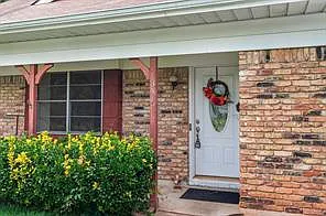 3419 Oleander Pl — Photo 2